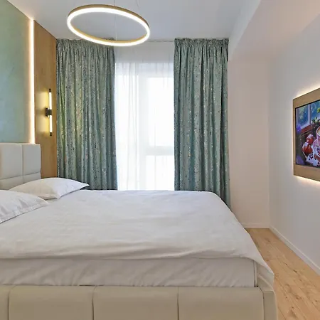 Ada Homes Coresi 302-2