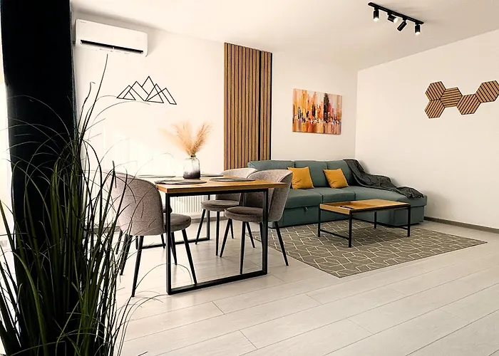 Bright & Quiet Mountain Brasov - Private Parking